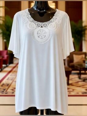 Verbendi Women’s 3X short Sleeve solid white Crochet Accent Blouse